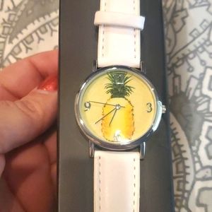 Pineapple watch 🍍
